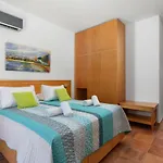 George\'S Villas